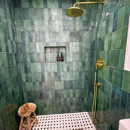 بيت للعطل Promenade Townhouse- Roofterrace 3br Near Beaches