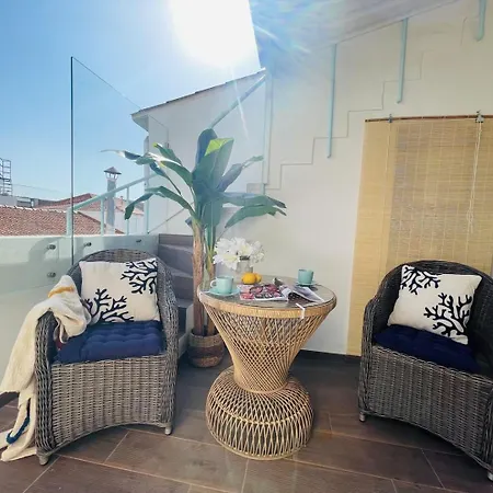 Coral Promenade Old Town Townhouse, Roofterrace 3br Near Beaches * Portimão