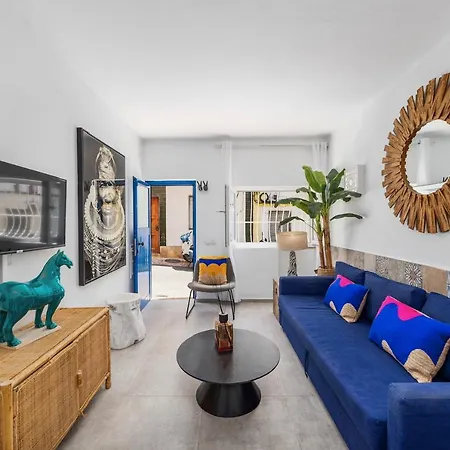 Promenade Townhouse- Roofterrace 3br Near Beaches Holiday home *