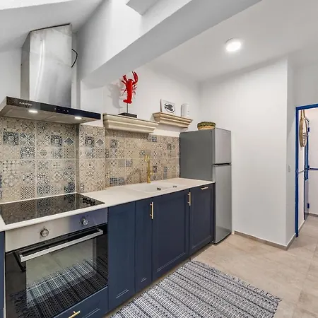 Promenade Townhouse- Roofterrace 3br Near Beaches 別荘 *
