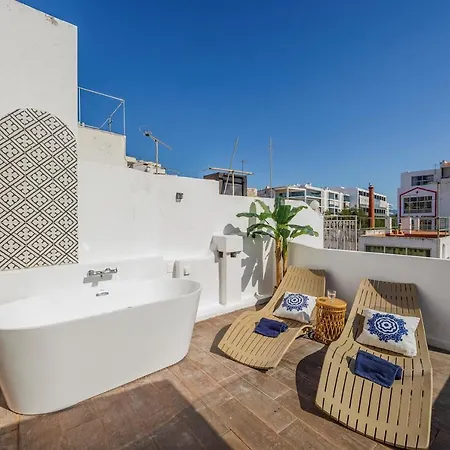 בית נופש Promenade Townhouse- Roofterrace 3br Near Beaches פורטימאו