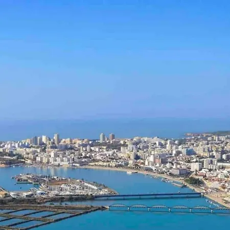 Promenade Townhouse- Roofterrace 3br Near Beaches Holiday home Portimao